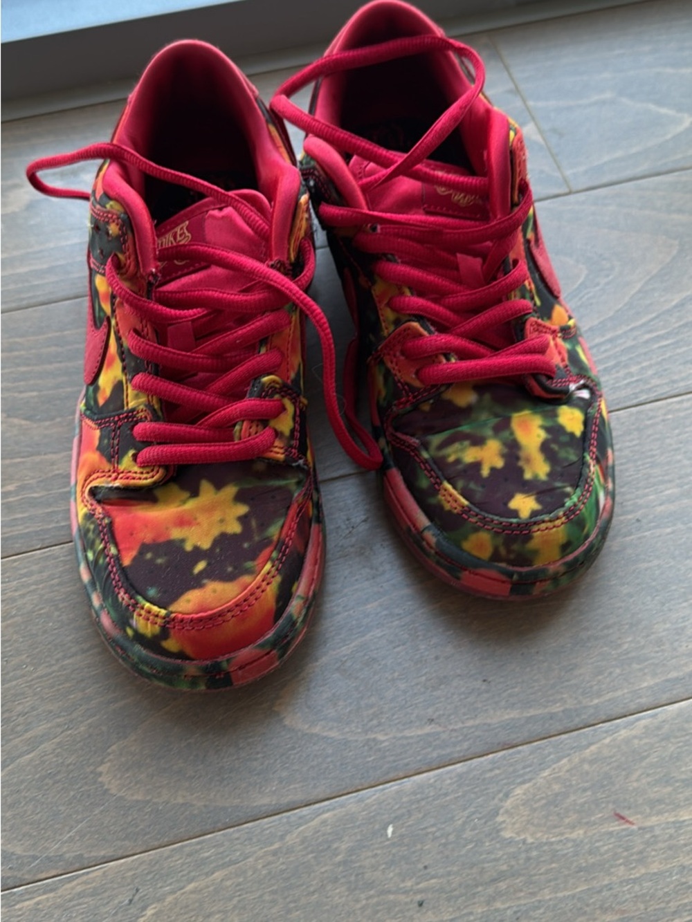 Nike Kids Red Tie-Dye Multicolor Sneakers